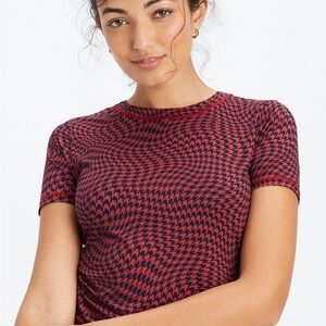 Fabletics Fine Touch Short-Sleeve Tee in Twisted Twill